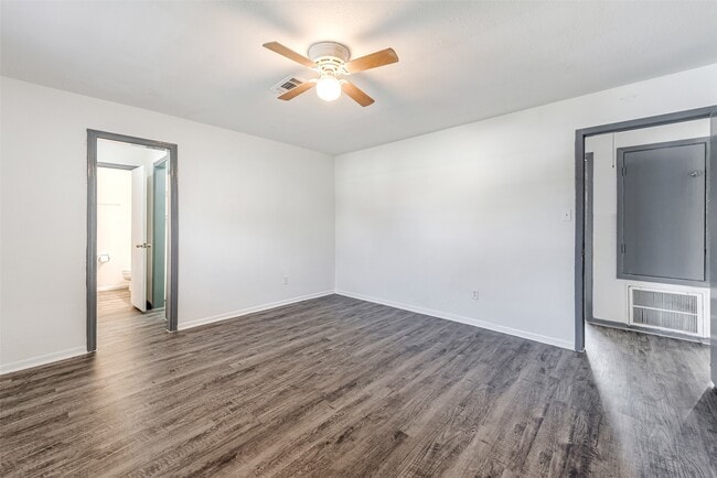 Building Photo - 3348 Scotch Moss Ln