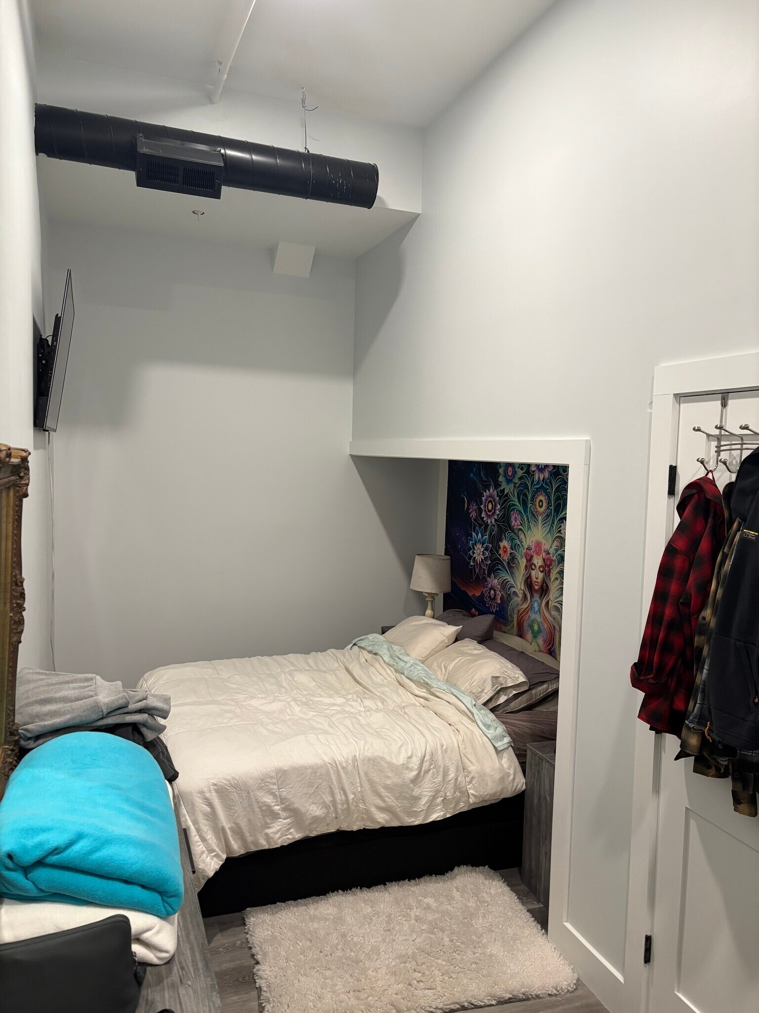 Building Photo - 72 Boisvert St