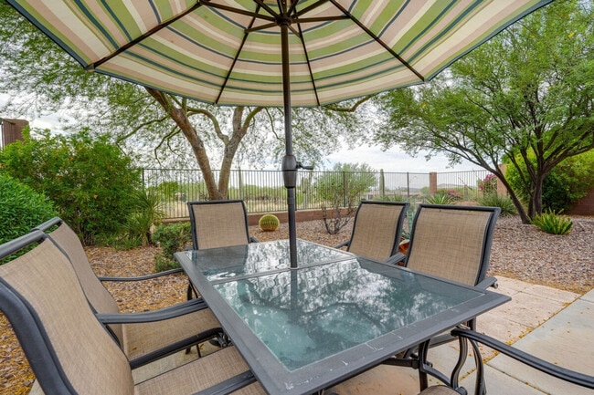 Building Photo - 2501 W Myopia Ct