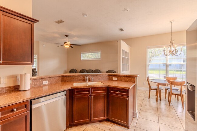Building Photo - 8395 Ivy Mill Way