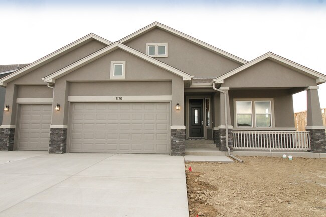 Primary Photo - 7170 Bigtooth Maple Dr