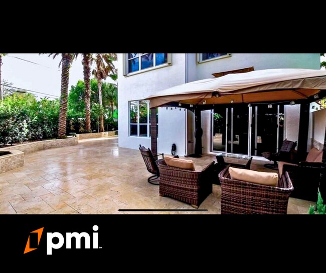 Building Photo - "Spacious 4-Bed, 3-Bath Retreat in Boynton Beach – 2,730 Sq. Ft. of Comfort!"