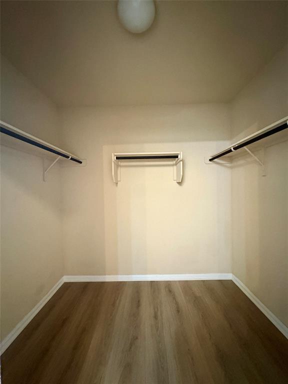 Building Photo - 2011 Langdale Ln