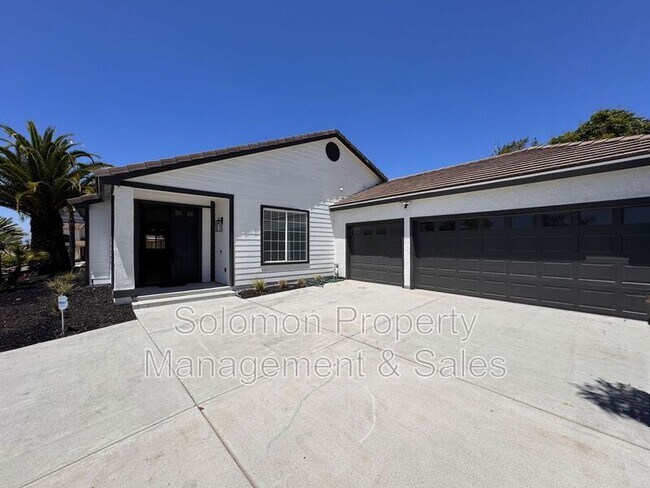 Building Photo - 1111 Britem Ct