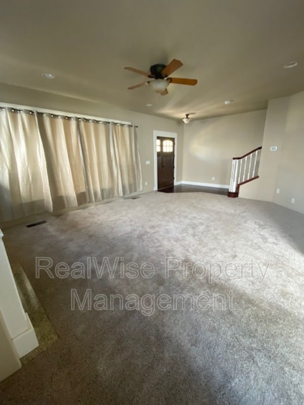Building Photo - 1151 Rustler Peak St