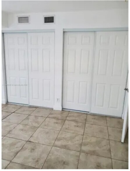 Building Photo - 4271 NW 5th St