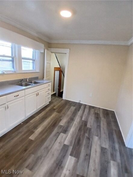 Building Photo - 300 Austin Ave NW