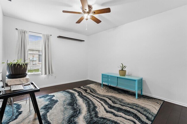 Building Photo - 150 Breccia Cove