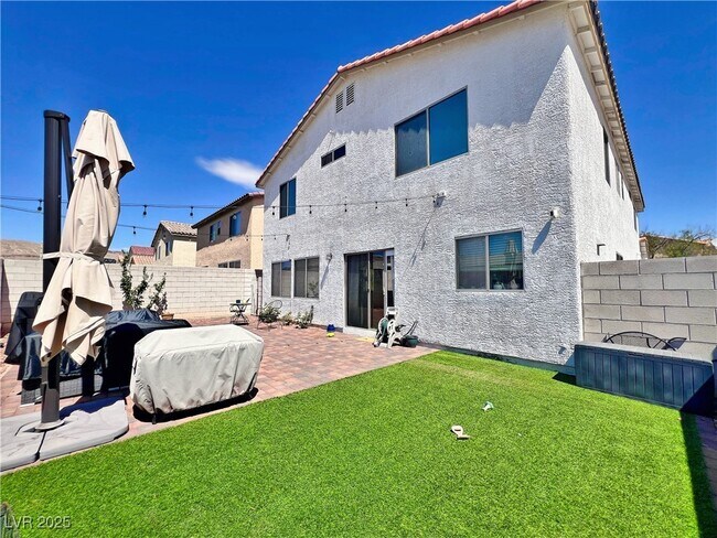 Building Photo - 10023 Canyon Hills Ave