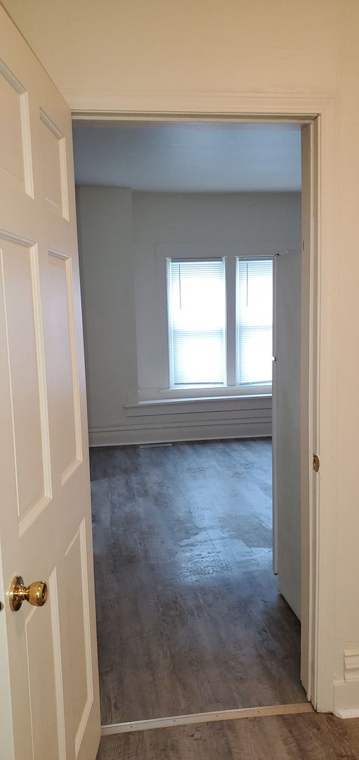 Building Photo - 1221 Berner St