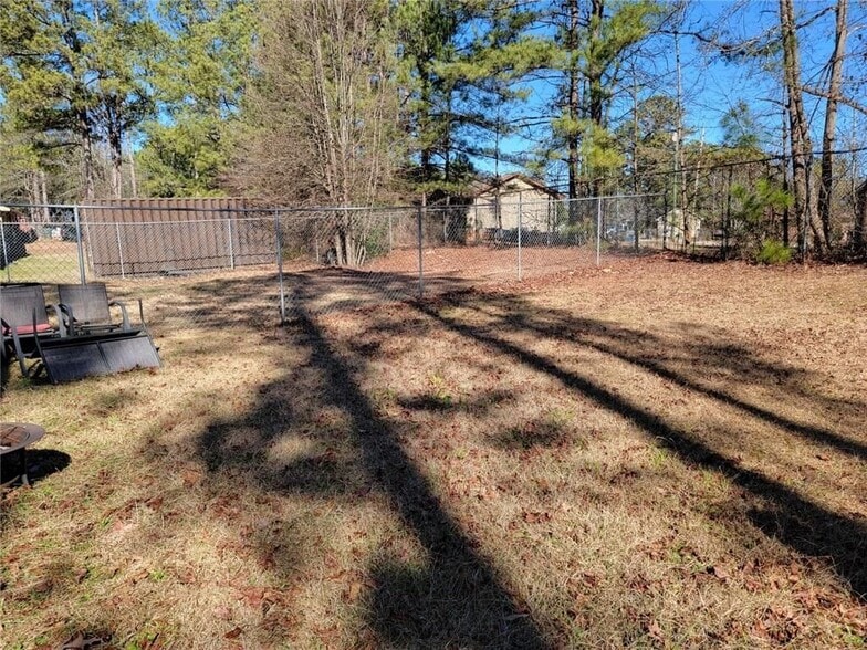 Building Photo - 9167 Bent Pine Ct NE