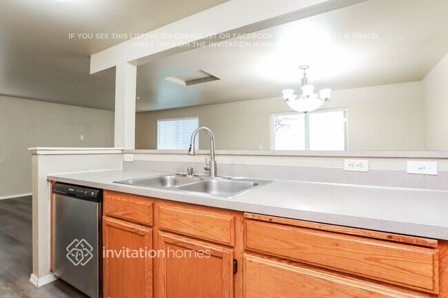 Building Photo - 4323 151st Pl NE