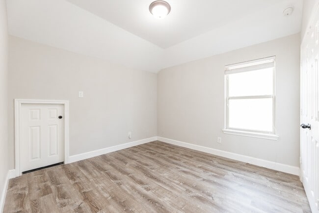 Building Photo - 19911 Lizzie Ridge Ln