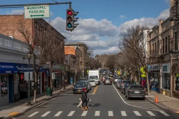 Downtown Hastings on Hudson - 555 Broadway