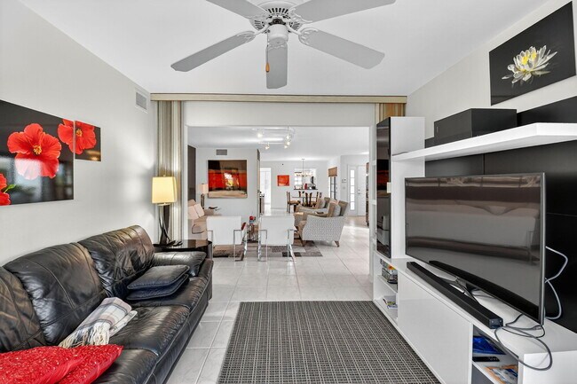 Building Photo - 15718 Loch Maree Ln