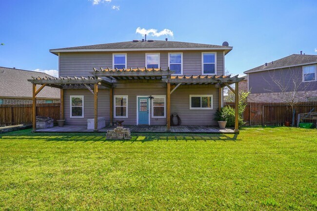 Building Photo - 13802 Dunhurst Ln