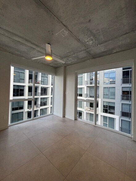 Building Photo - 113 NW 24th St