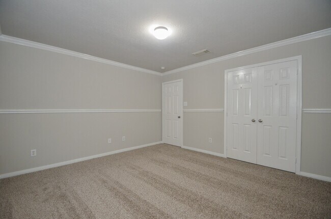 Building Photo - 4907 Trailing Clover Ct