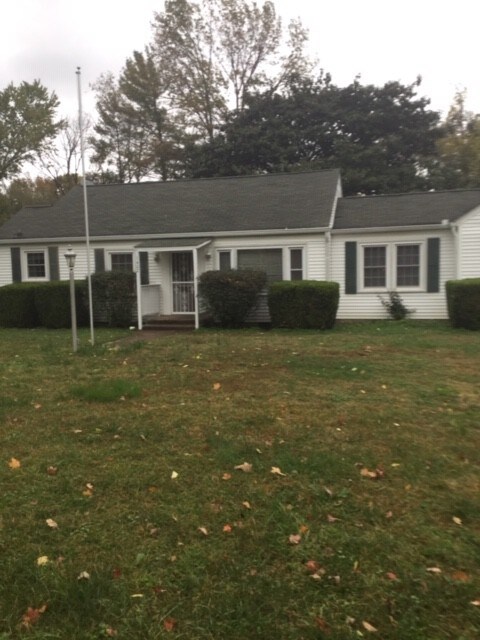 Building Photo - 1402 N Tennessee Blvd