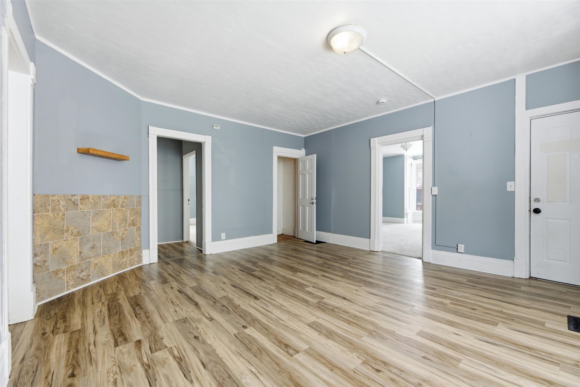 Building Photo - 514 5th Ave SE