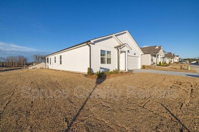 Building Photo - 3501 Sugarplum Rd