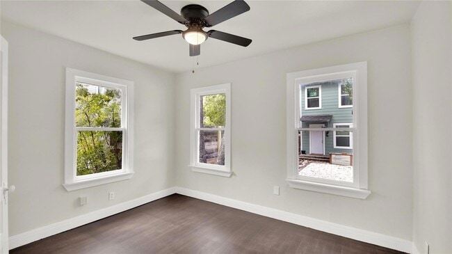 Building Photo - 4008 Speedway