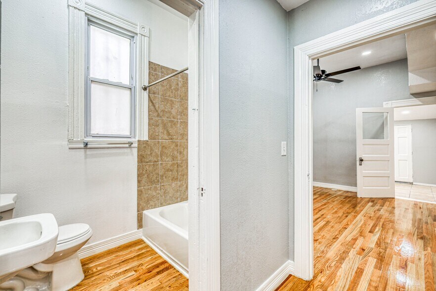 Building Photo - 1123 N El Paso St