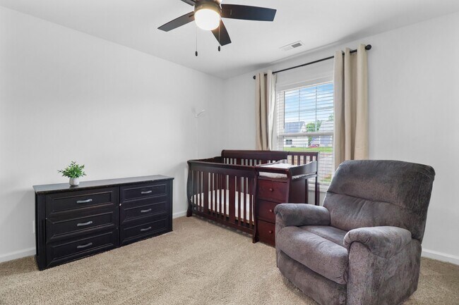 Building Photo - 1150 Tybee Dr