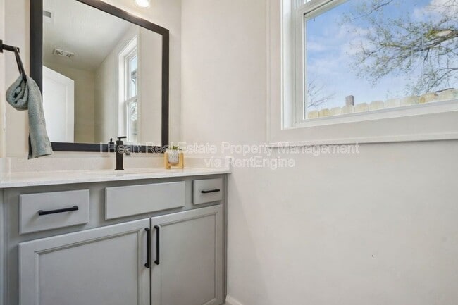 Building Photo - 77 N Guilford Ave