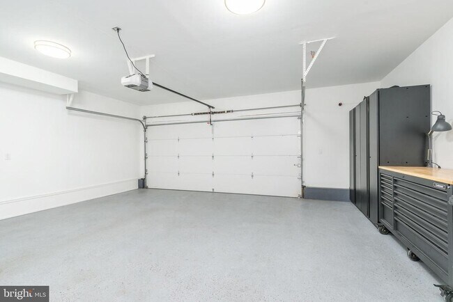 Building Photo - 609 N Galloway St