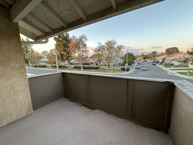 Building Photo - 3706 Lytle Creek Loop