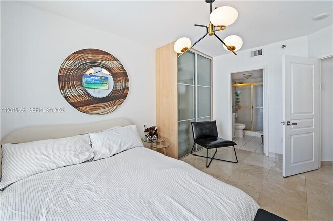 Building Photo - 8925 Collins Ave