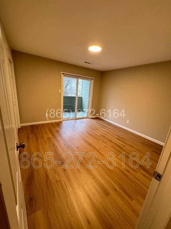 Building Photo - 3536 Old Valley View Dr