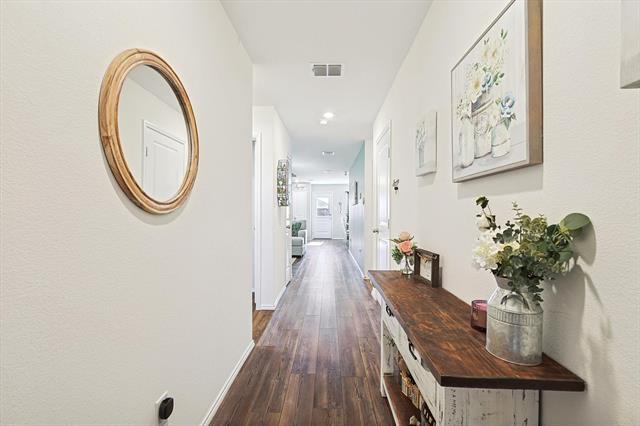 Building Photo - 5448 Finbrooke Dr