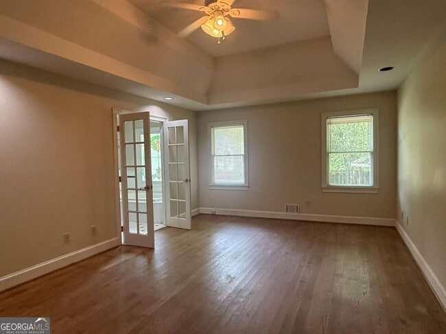 Building Photo - 307 Centennial Rd