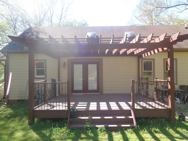 Building Photo - 6129 Powell Ridge Rd