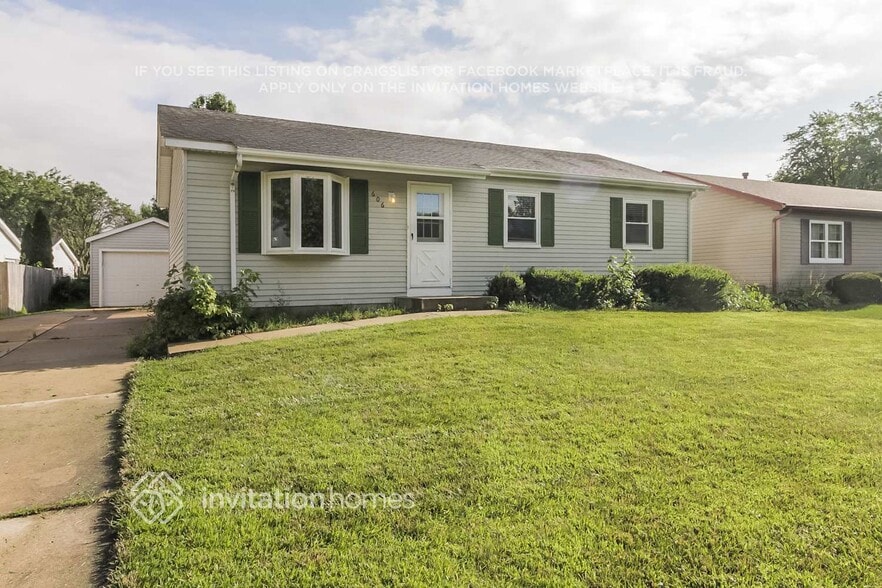 Building Photo - 606 Cherrywood Dr