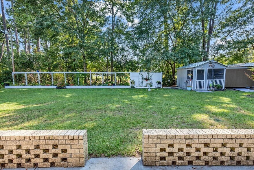backyard - 118 Wofford Rd
