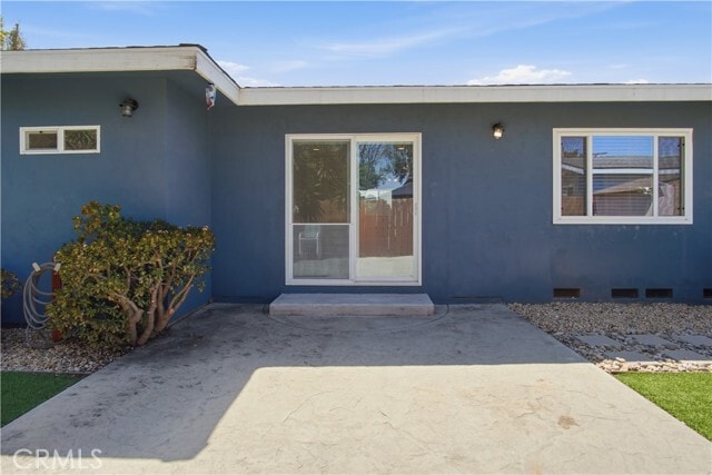 Building Photo - 2367 Golden Ave