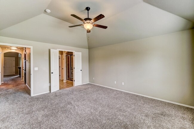 Building Photo - 5700 Goldfinger Rd