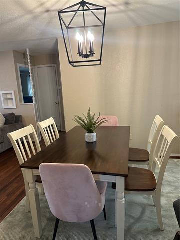 Building Photo - 501 N Travis St