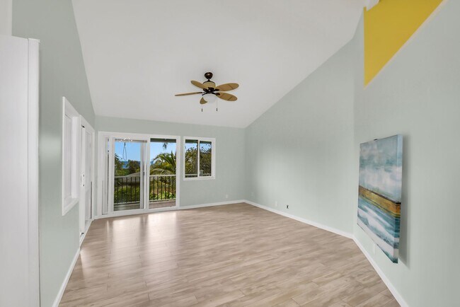 Building Photo - 73-4338-4338 Koi Koi St