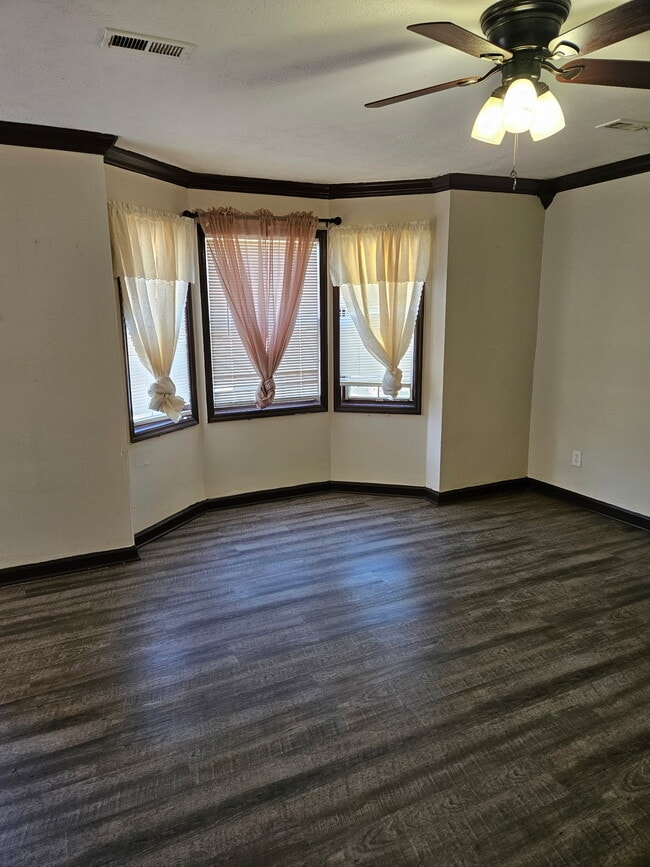 Building Photo - 5321 Whisperwood Ct