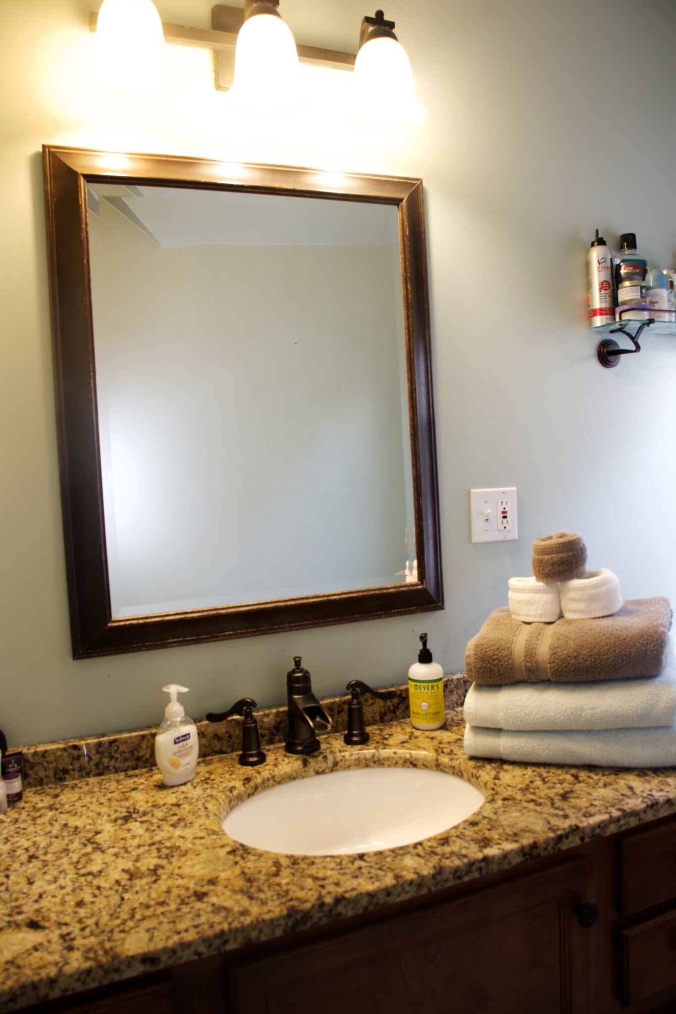 Building Photo - 125 Pleasant St