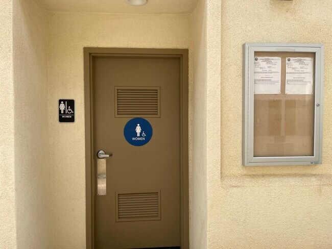 Building Photo - 2883 Villa Catalonia Ct