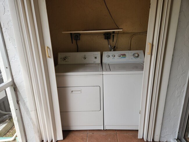 Building Photo - Cute 2 bedroom Apartment for rent
