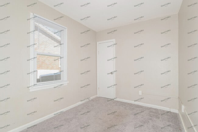 Building Photo - 3124 Wismer Ave