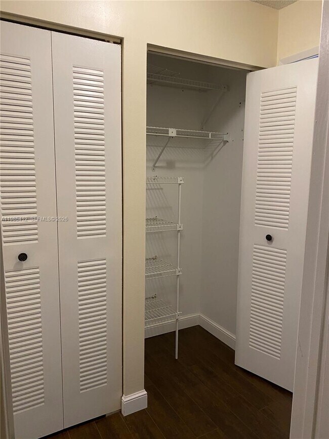 Building Photo - 18595 Egret Way