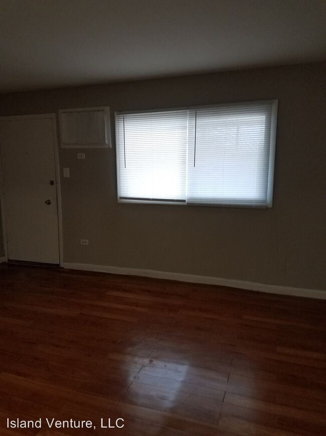 Primary Photo - 2250 Burr Oak Ave