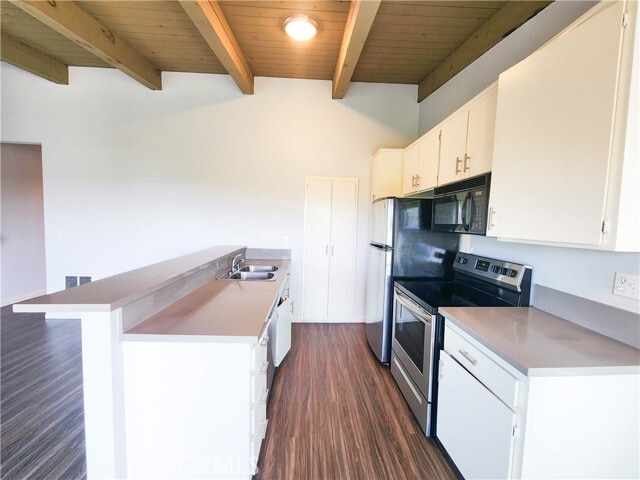 Building Photo - 100 S Guadalupe Ave